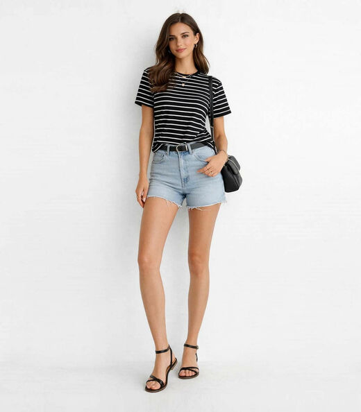 Camiseta Feminina Básica Infinita Cor Preto