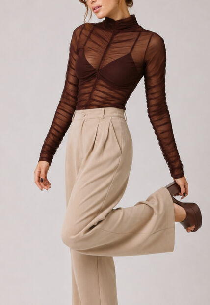 Blusa de tule gola alta franzida Marrom Salvatore
