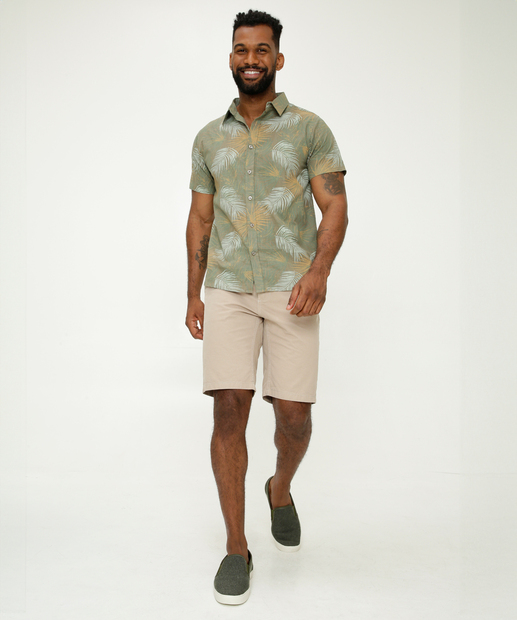 Camisa Masculina Estampa Folhas Manga Curta 