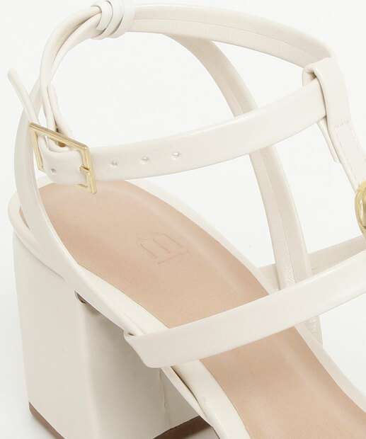 Sandália Salto Grosso Feminina Renata Mello Off White