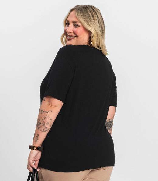 Camisa Manga Curta Plus Size Secret Glam Preto
