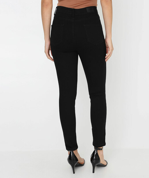 Calça Jeans Cigarrete Feminina Bolsos 