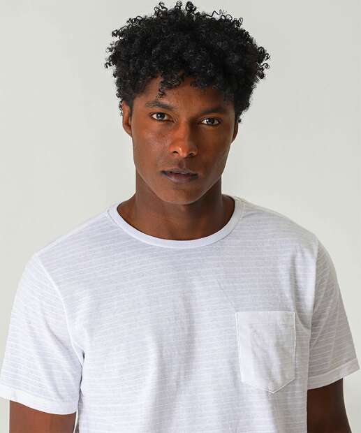Camiseta Masculina Textura Bolso Manga Curta MR