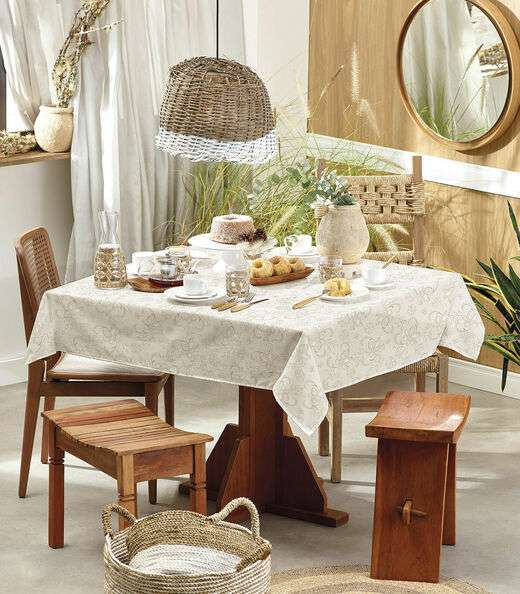 Image_Toalha De Mesa Quadrada Basic 4 Lugares Teka Bege