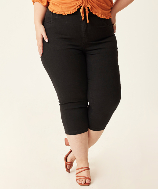 Calça Plus Size Feminina Capri