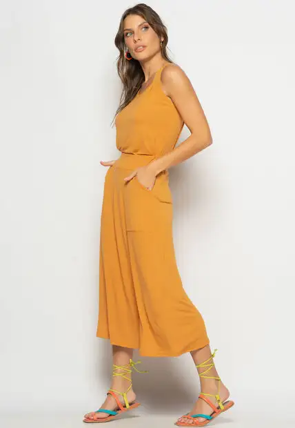 Conjunto Regata Drapeada e Saia Midi Malha Caramelo Salvatore