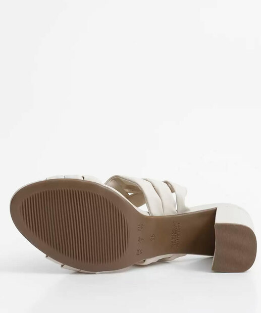 Tamanco Feminino Salto Grosso Tiras Bebecê