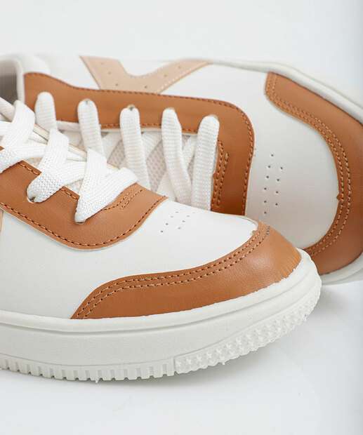 Tênis Casual Feminino Recortes