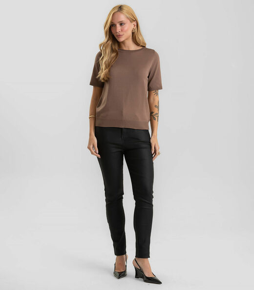 Blusa Feminina Manga Curta Lisa Em Tricot Dianna Marrom