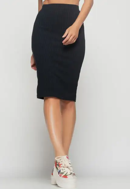 Saia  Midi Canelada Preta