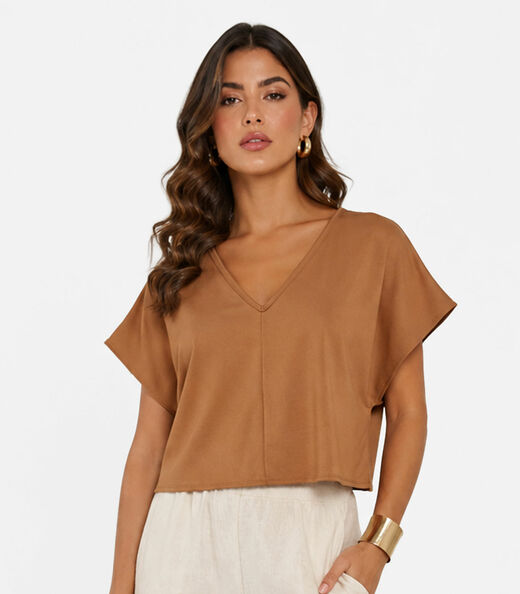 Image_Blusa Feminina Com Devote Em V Infinita Cor Bege