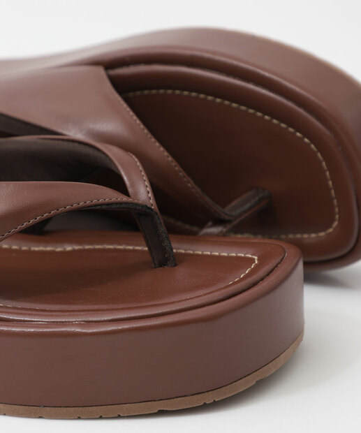 Tamanco Feminino Flatform Renata Mello Marrom