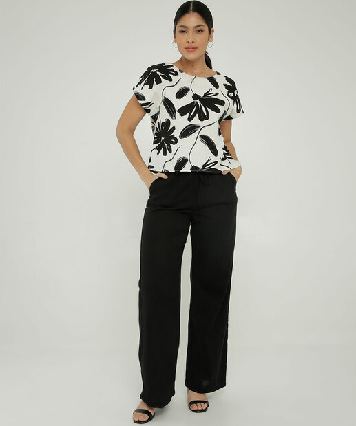 Blusa Feminina Estampa Folhas Manga Curta Marisa