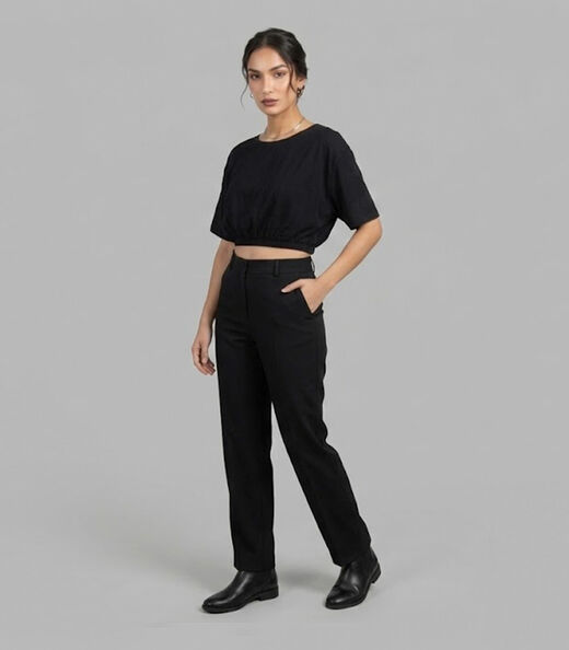 Blusa Feminina Em Viscose Infinita Cor Preto