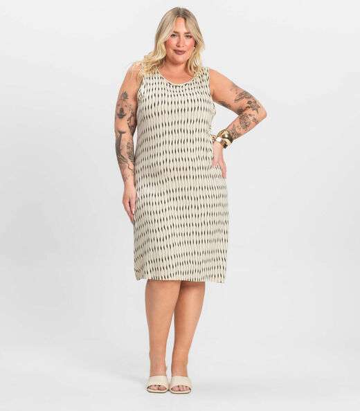 Vestido Plus Size Estampado Infinita Cor Bege