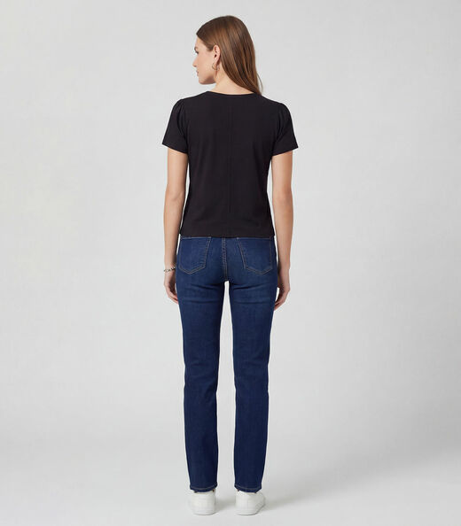 Blusa Feminina Em Visco Tricot Infinita Cor Preto