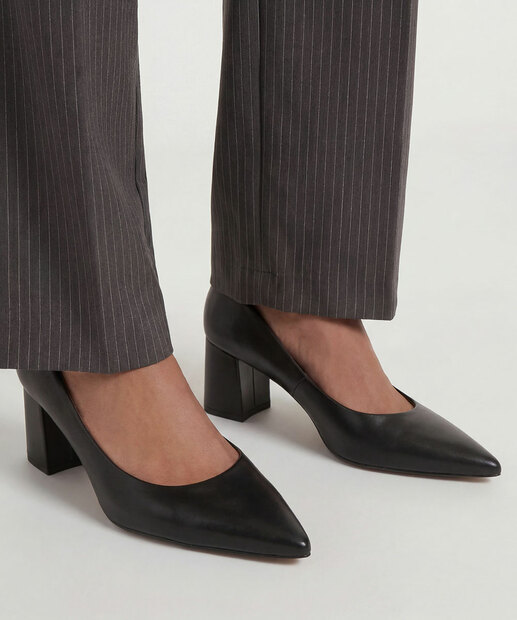 Calça Feminina Reta Alfaiataria Marisa Cinza