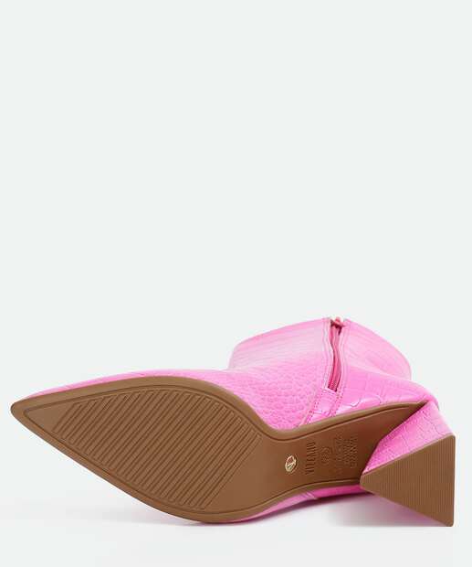 Bota Feminina Cano Curto Salto Grosso Textura Croco Vizzano