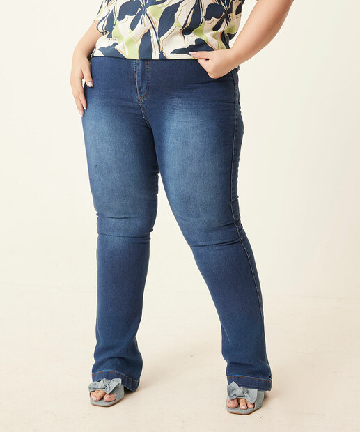 Calça Plus Size Feminina Jeans Flare
