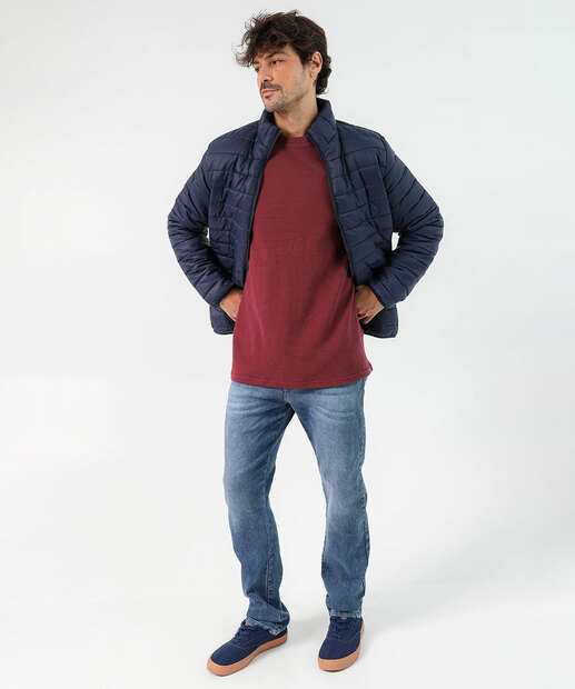 Camiseta Masculina Texturizada Marisa Vinho