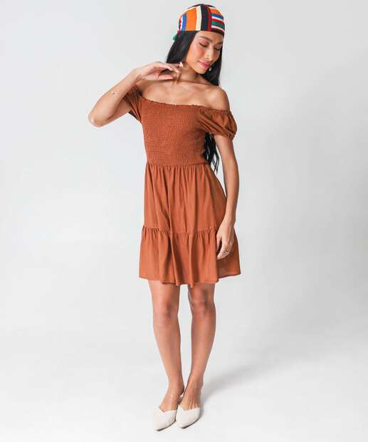 Vestido Feminino Ciganinha Manga Curta Marisa Marrom