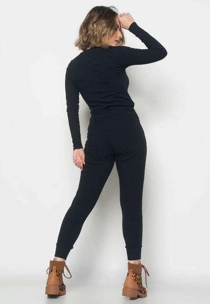 Conjunto  Comfy Com Blusa Manga Longa e Jogger Canelada Preto Salvatore Fashion