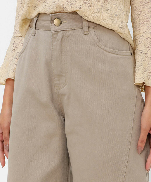 Calça Wide Leg Feminina Sarja Bolsos Bege