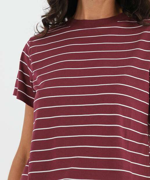 Blusa Feminina Listrada Manga Curta Marisa Vinho