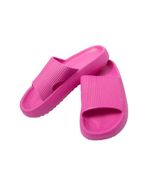 Image_Chinelo Nuvem Yvate Rosa
