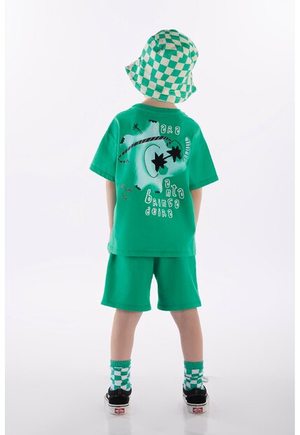 Conjunto Menino Camiseta e Bermuda Três e Já