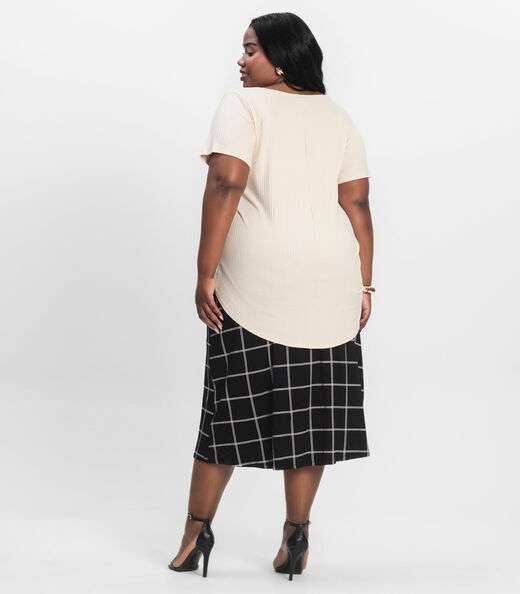 Saia Midi Plus Size Infinita Cor Preto