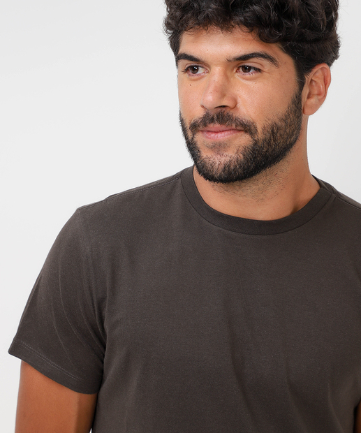 Camiseta Masculina Básica Manga Curta Marisa Marrom