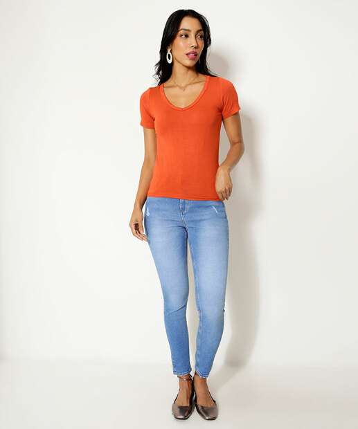 Blusa Feminina Básica Manga Curta Marisa  