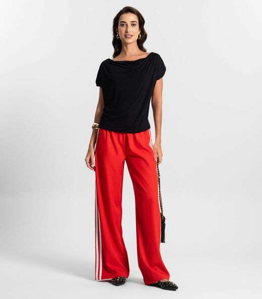 Blusa Feminina Com Decote Drapeado KO Preto
