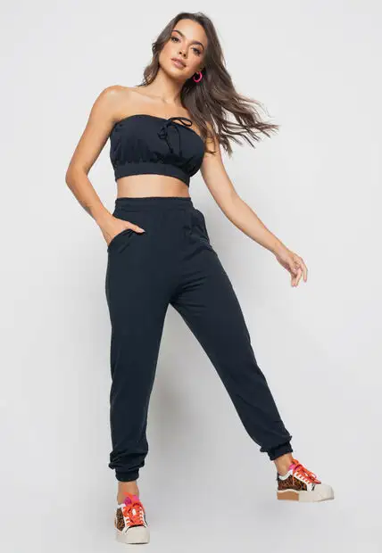 Cropped  Tomara Que Caia Malha Comfort Preto