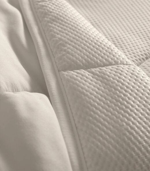 Edredom Verano King Toque Acetinado Altenburg Bege