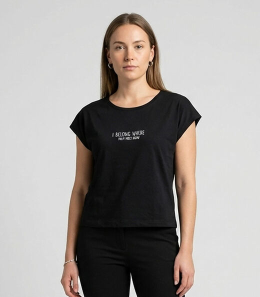Image_Blusa Feminina Com Estampa Localizada Infinita Cor Preto