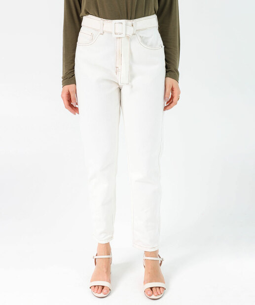 Calça Mom Sarja Clochard Cinto Off White