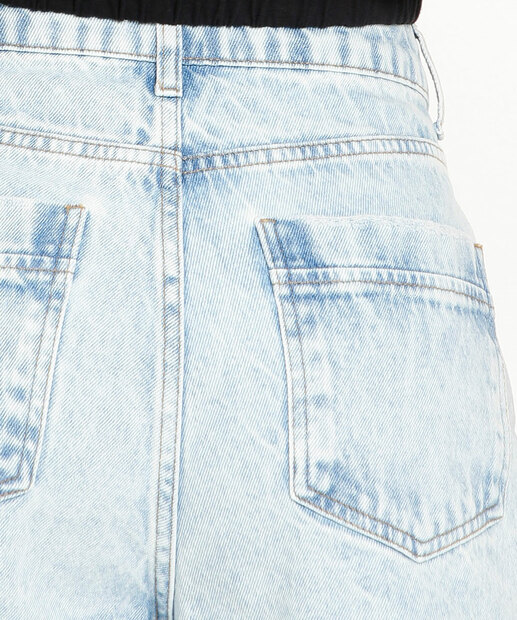 Short Jeans Destroyed Feminino Barra Desfiada Marisa