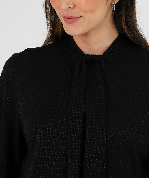 Blusa Feminina Amarração Manga Longa Marisa Preto