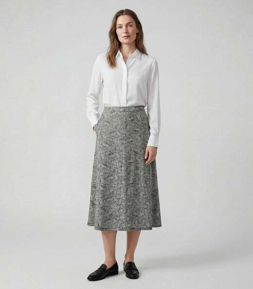 Image_Saia Midi Com Recorte Nas Costas Infinita Cor Bege