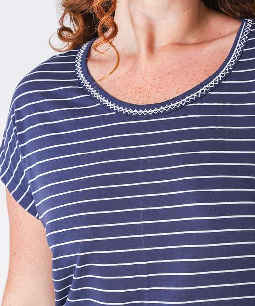 Blusa Plus Size Feminina Listrada Manga Curta Marisa Azul