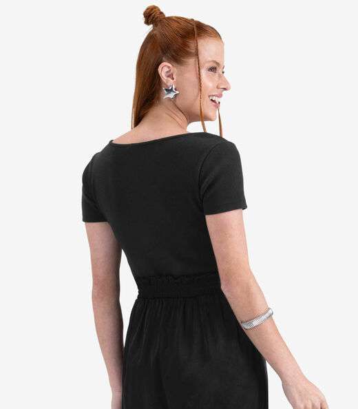 Blusa Juvenil Manga Curta em Ribana Minty Preto