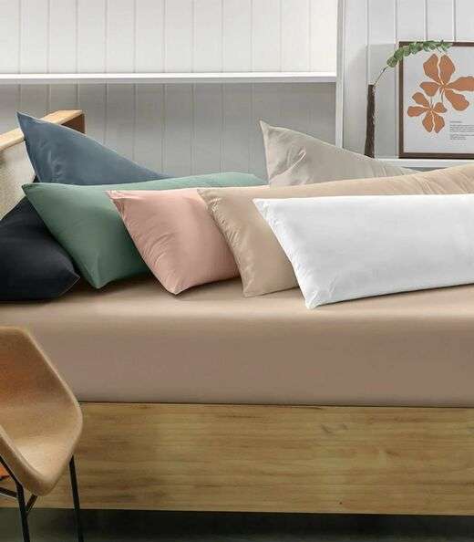 Fronha Body Pillow Toque Acetinado Altenburg Cinza