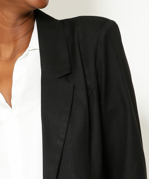 Blazer Feminino Alongado Bolsos Marisa