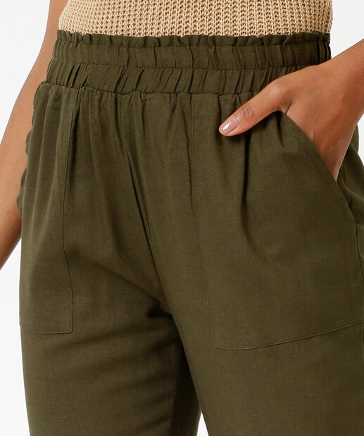 Calça Feminina Sarja Reta Clochard Bolsos Marisa