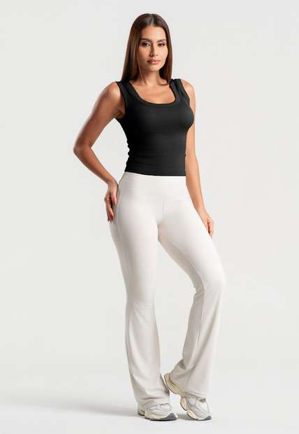 Regata Canelada em Malha Poliamida Preta Wemood