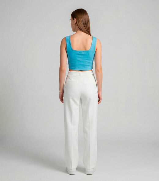 Top Feminino Com Decote Quadrado Infinita Cor Azul