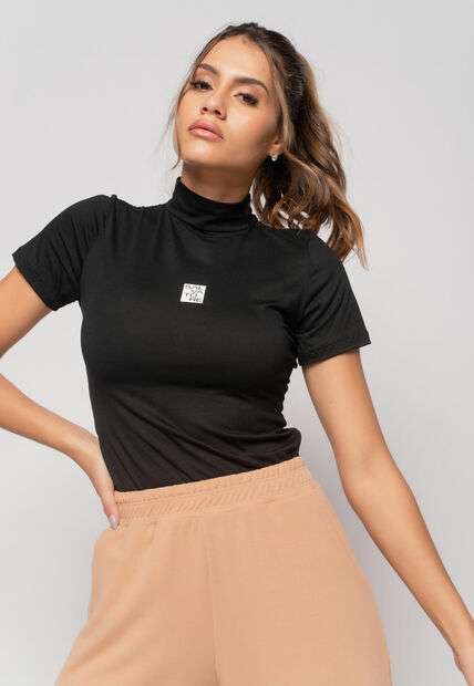 Image_Blusa Esportiva Gola Alta Manga Curta Malha Preto Salvatore