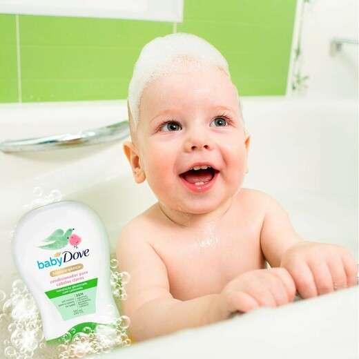 Condicionador Baby Dove Cabelos Claros Hidratação Enriquecida 200ml